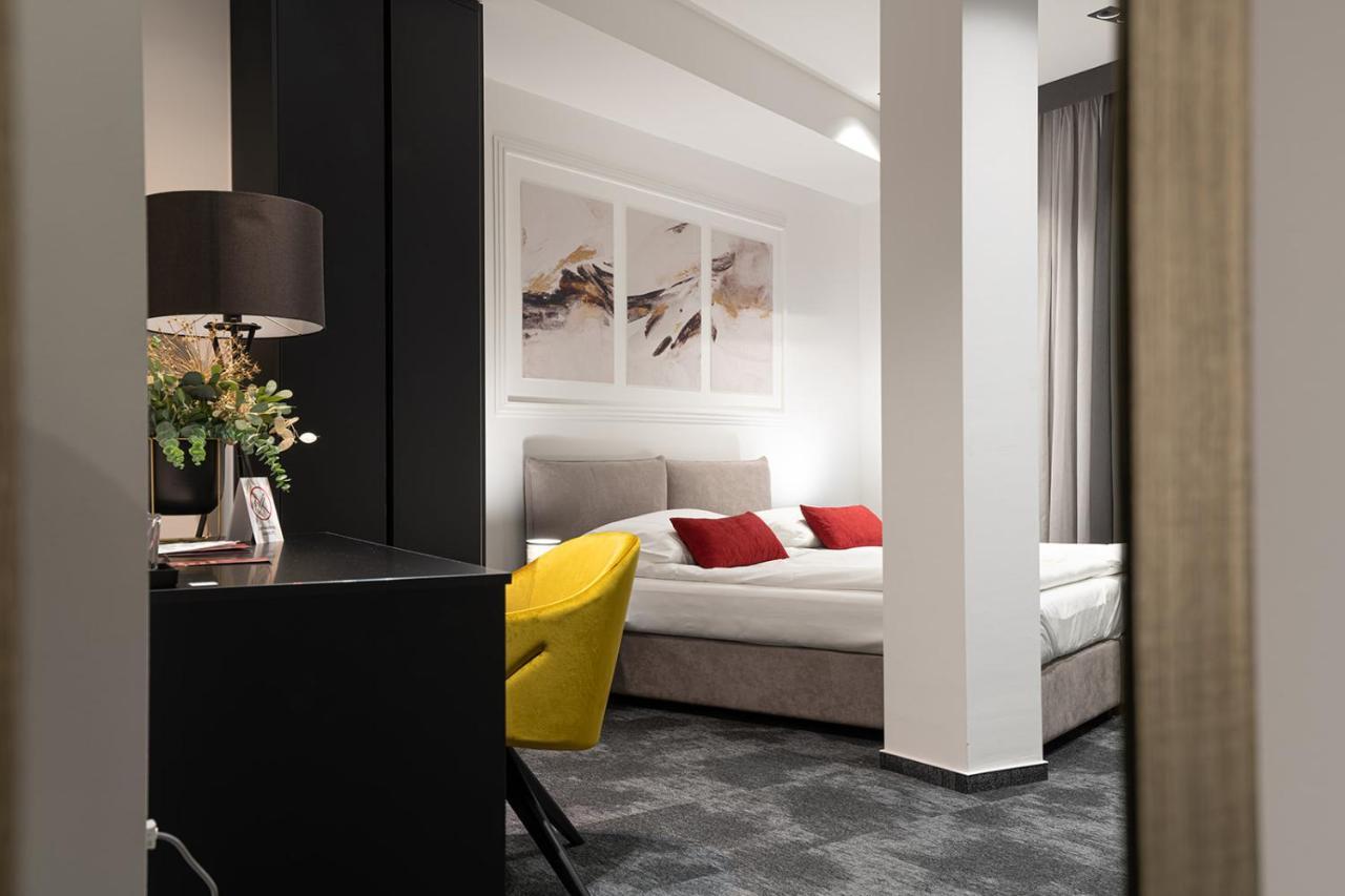 Savoy Residence Осиек Екстериор снимка